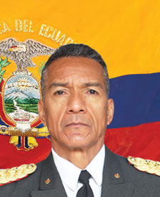 CRNL. CSM. OSCAR RECALDE LEÓN